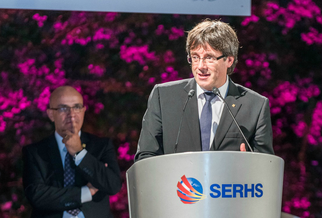 Carles Puigdemont elogia la trayectoria de SERHS en el acto de clausura de su 40 aniversario